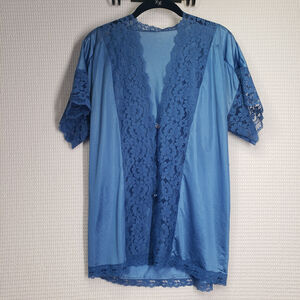 Vintage 80s Lady Dallas Cameo Satin Sleep Shirt Women Medium Blue Lace Lingerie